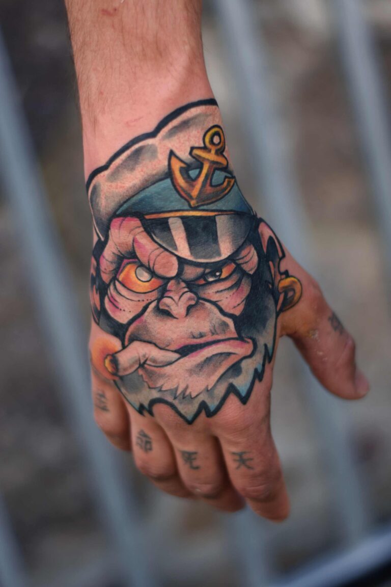 šimpanz, námořní kapitán, tetování blansko