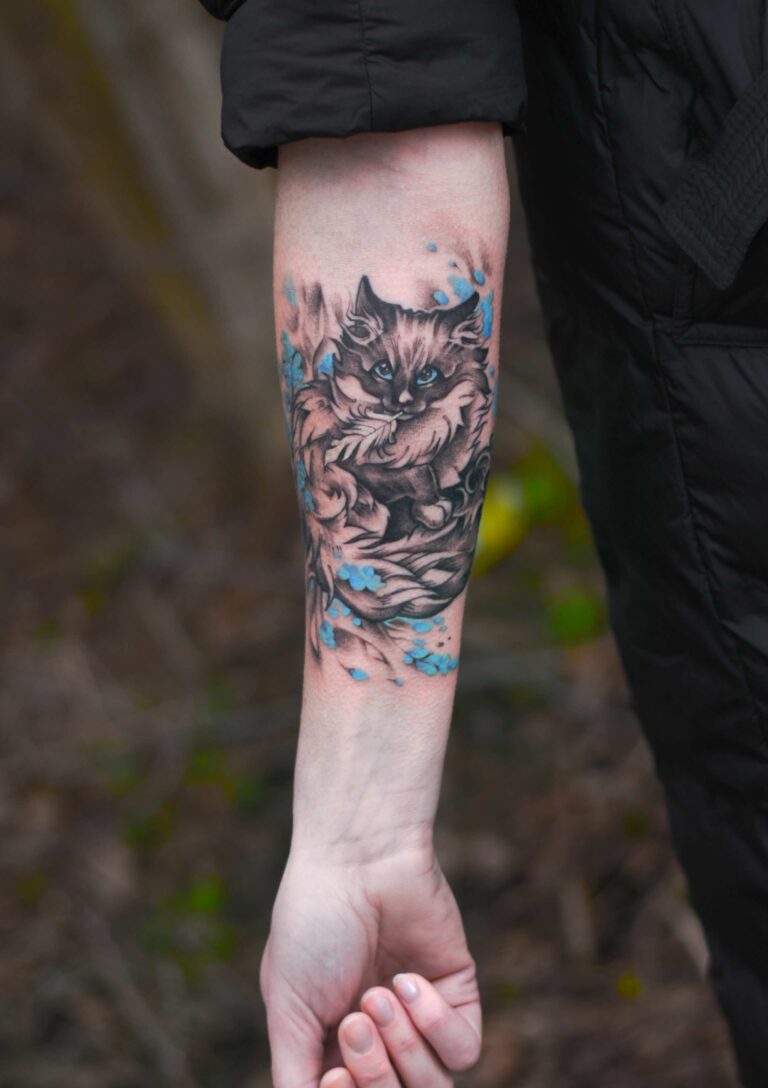 cat, barevné tetování v tetovacím studiu Blansko